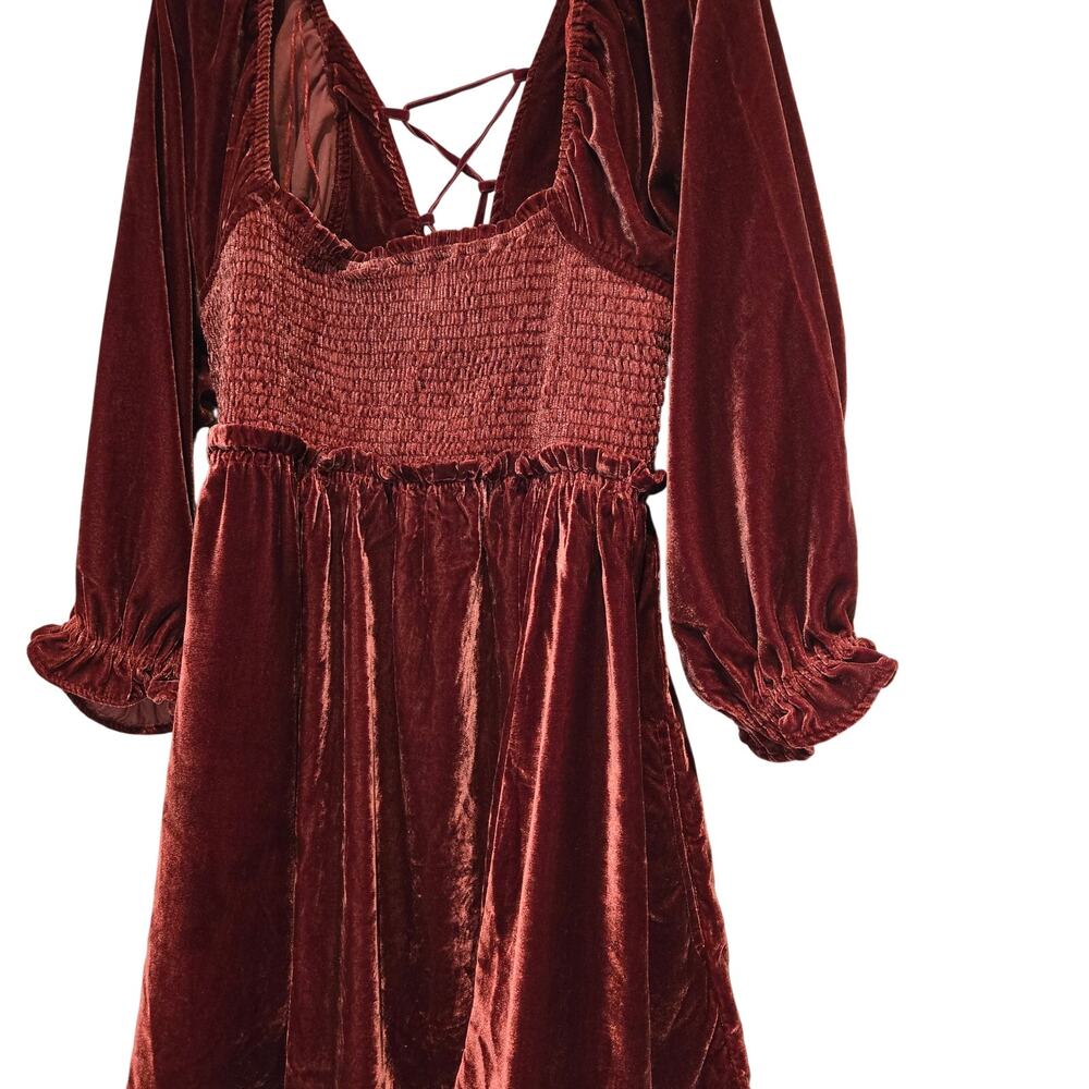 Free People Daphne Velvet Babydoll Dress. Smocked Renaissance Whimsigoth-Sz L - Picture 6 of 11